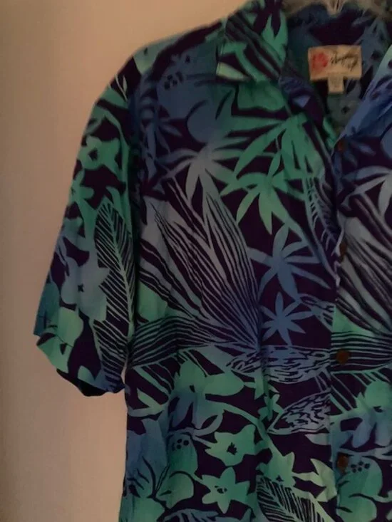 HILO HATTIE HAWAIIAN ORIGINAL ALOHA SHIRT MEN ALOHA FLOWER MADE IN HAWAII NWT XS - Picture 4 of 9